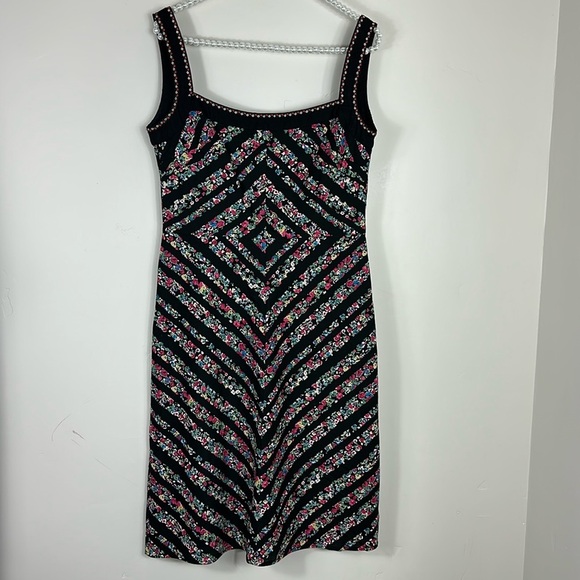 Anthropologie Tabitha Black Floral Chevron Pattern Shift Midi Dress 8P - Picture 1 of 7
